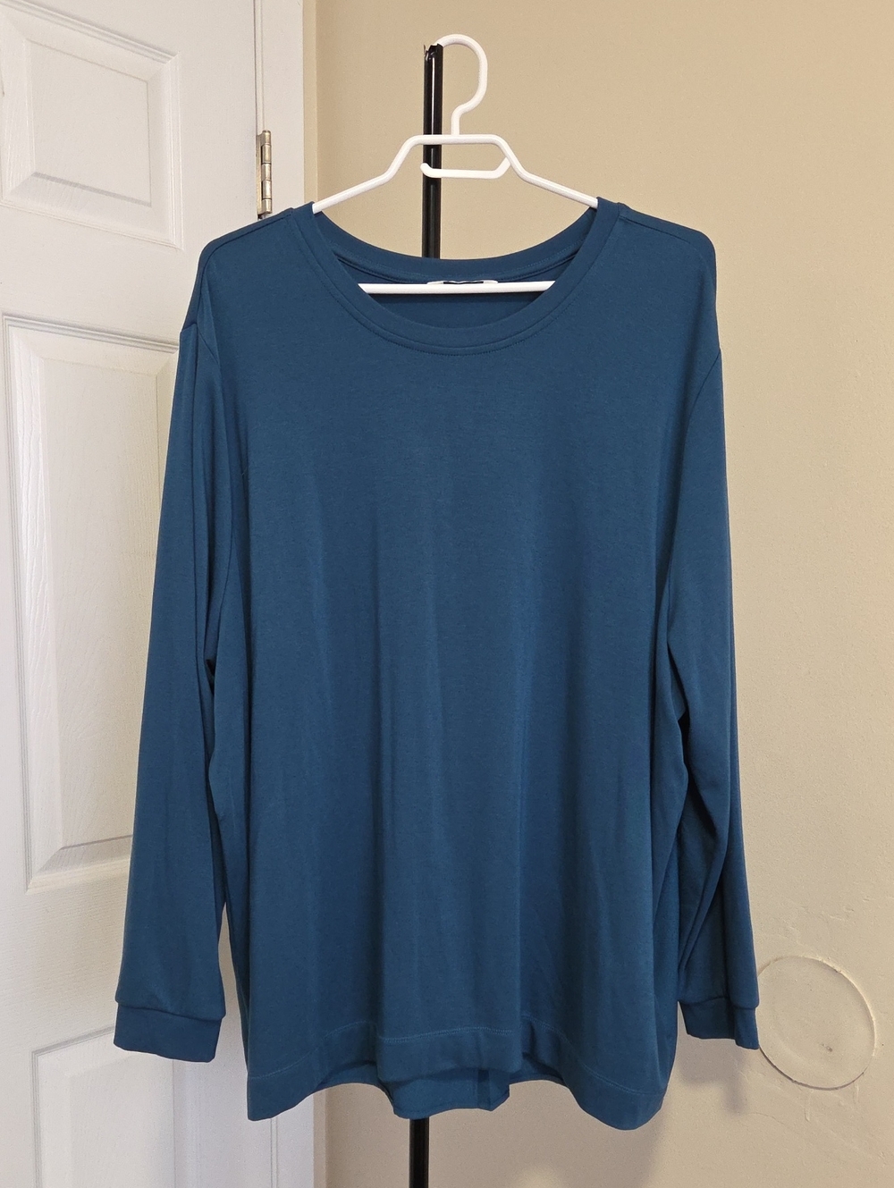Denver Hayes Plus Size Long Sleeve Crewneck Top - Teal